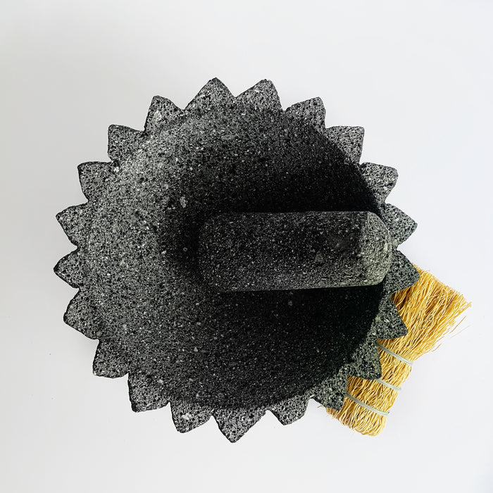 Volcanic Rock Mortar & Pestle - Molcajete - Barrel (Biznaga) Cactus - 8"