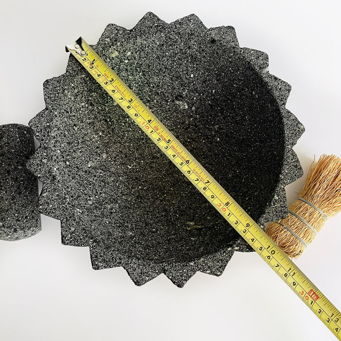 Volcanic Rock Mortar & Pestle - Molcajete - Barrel (Biznaga) Cactus - 10"