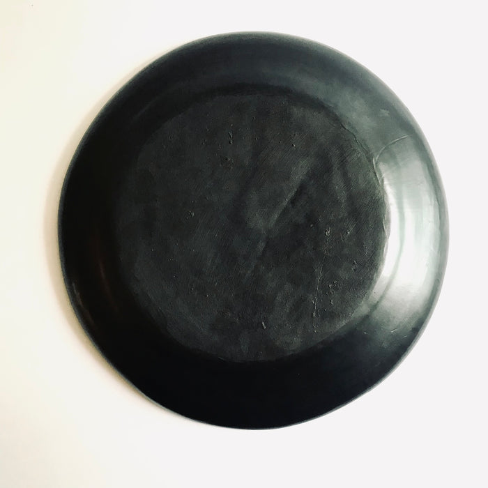 Black Clay Plate - Glossy - Medium - 21cm /8.25”