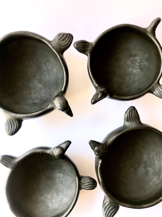 Black Clay Bird Headed Salsa Bowl