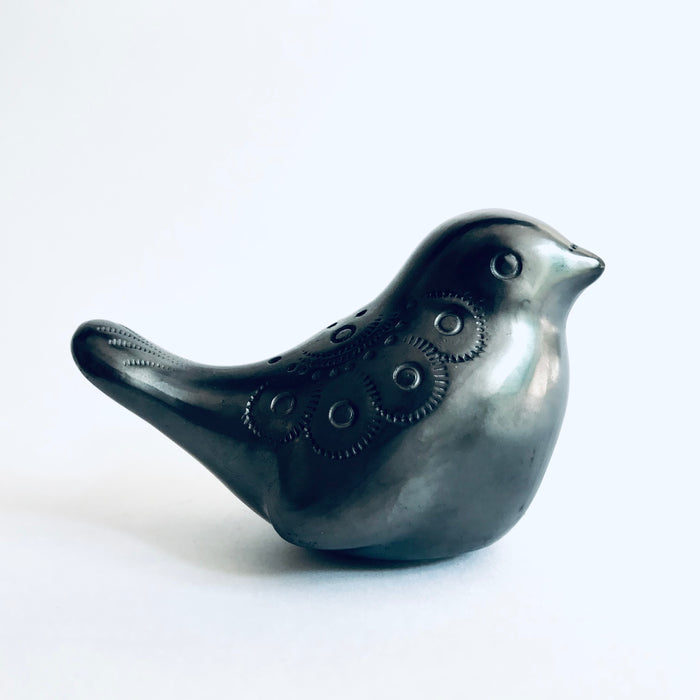 Black Clay Sparrow Shaped Salt and Pepper Shaker Set