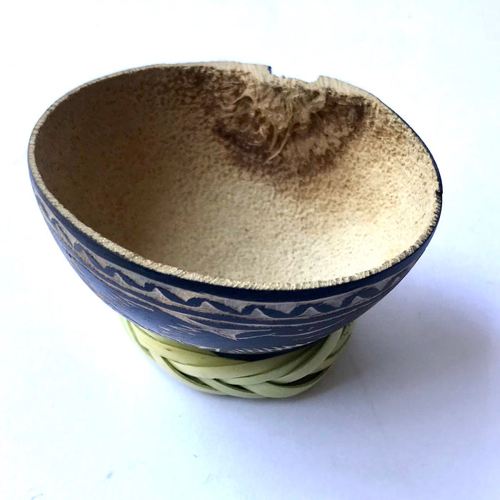 Carved Gourd Mezcal Cup (Jícara de Guaje)