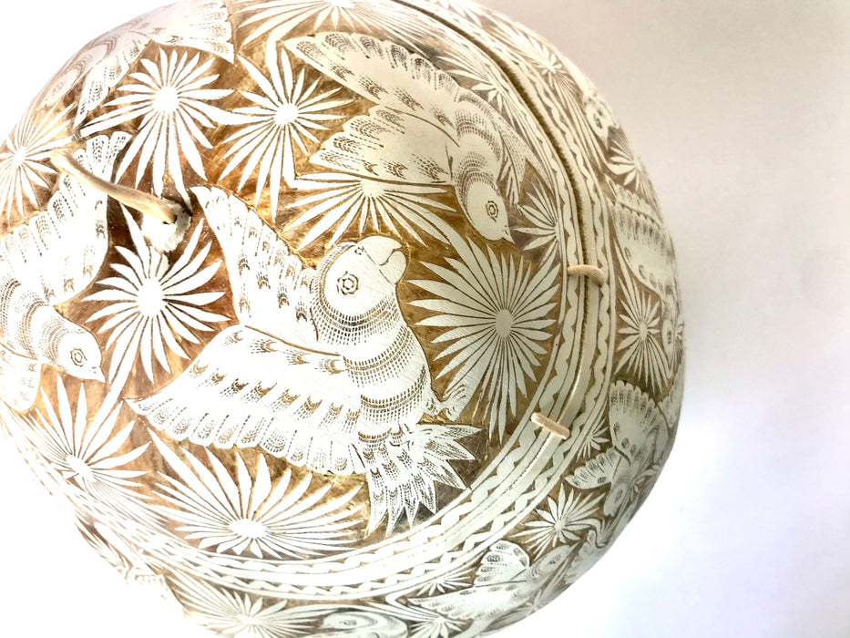 White Carved Gourd Tortillero