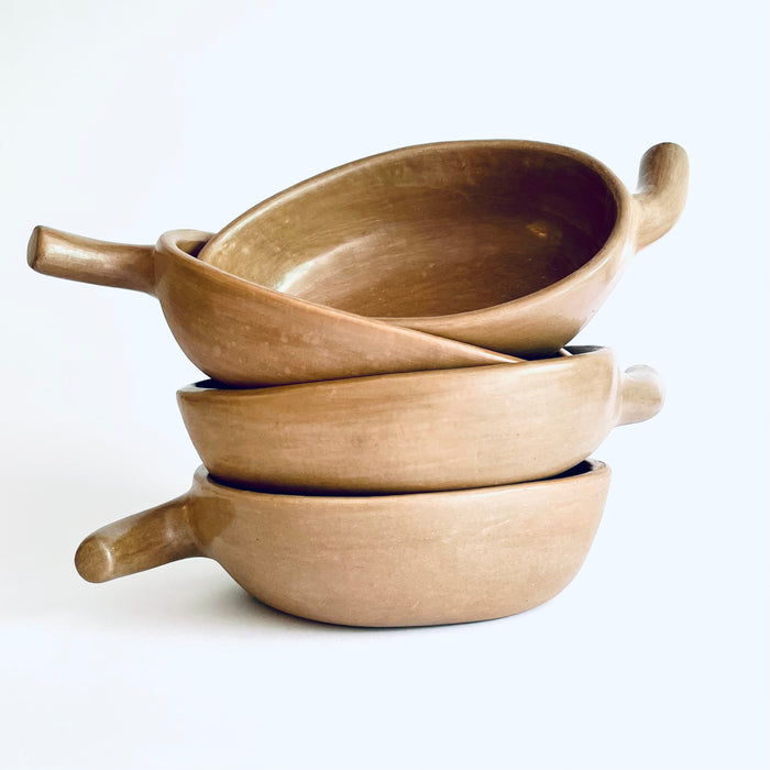 Burnished Clay Leaf Salsa Bowl - Tan