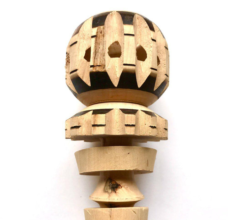 Mexico 1492: Molinillo is a traditional, charming and decorative wooden utensil, widely used in Mexico for creating the precious foam on top of the hot chocolate (but also for champurrados and atoles). Hand-turned by the skilled masters in the State of Mexico and Oaxaca, in different shapes and sizes, from the smaller ones fit for a cup, to a large models used for the pots of chocolate. 