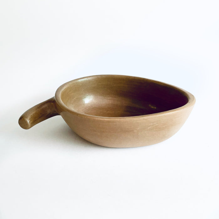 Burnished Clay Leaf Salsa Bowl - Tan